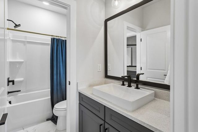 423 Oakleigh Avenue, Woodstock, GA 30188