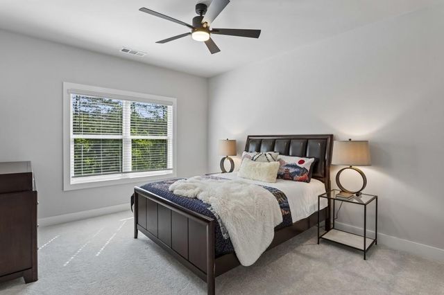 423 Oakleigh Avenue, Woodstock, GA 30188