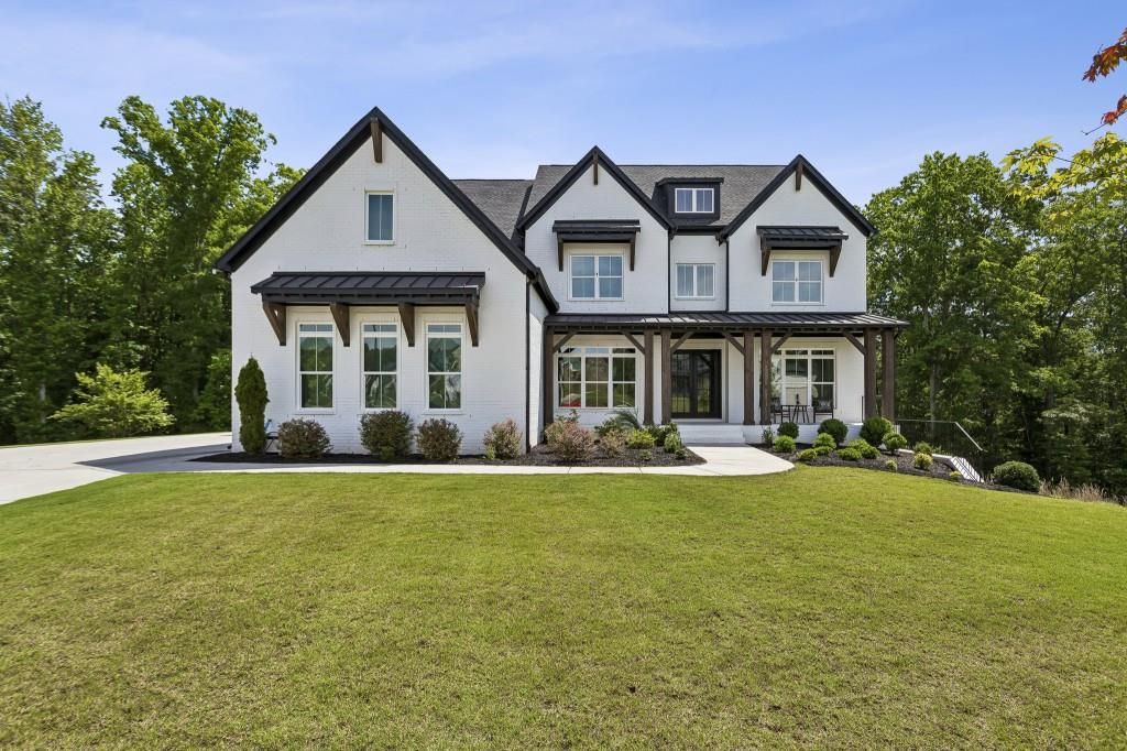 423 Oakleigh Avenue, Woodstock, GA 30188