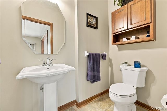 9410 Kristina Circle, Clarence, NY 14032