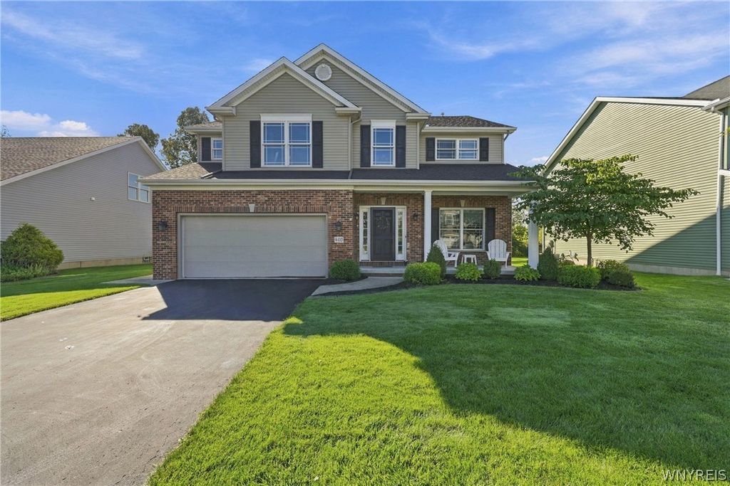 9410 Kristina Circle, Clarence, NY 14032
