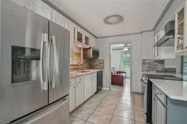 140 Creek Circle, Stockbridge, GA 30281