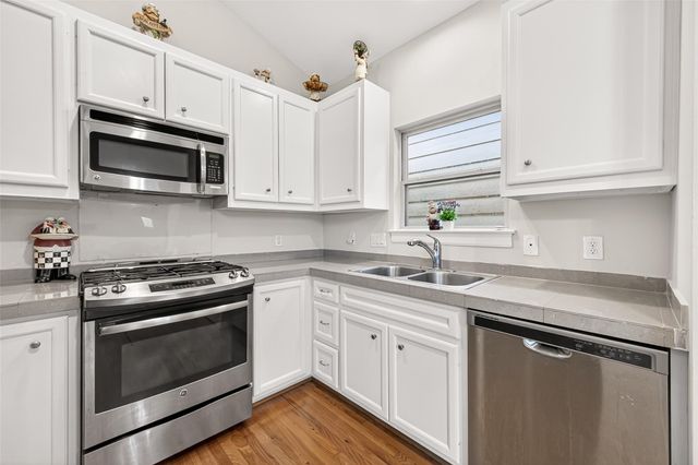 3635 Main Plaza Drive, Houston, TX 77025