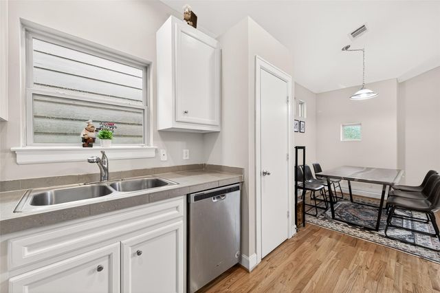 3635 Main Plaza Drive, Houston, TX 77025
