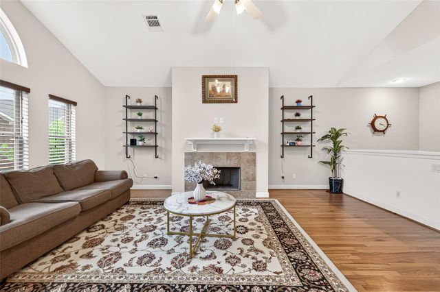 3635 Main Plaza Drive, Houston, TX 77025