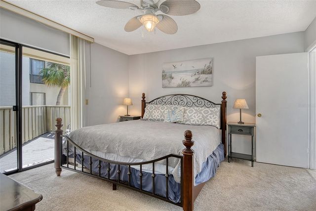 6157 MIDNIGHT PASS ROAD G22, Sarasota, FL 34242