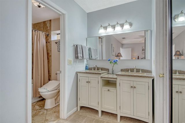 6157 MIDNIGHT PASS ROAD G22, Sarasota, FL 34242