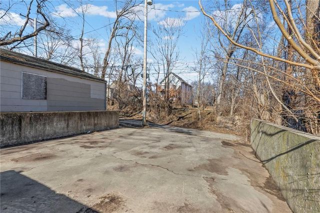 1022 Sandusky Avenue, Kansas City, KS 66102