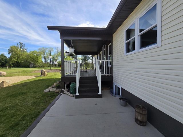 W10556 CZECH ROAD, Coloma, WI 54930