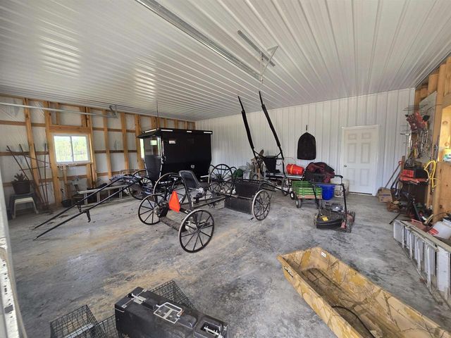 W10556 CZECH ROAD, Coloma, WI 54930