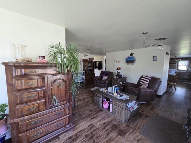 W10556 CZECH ROAD, Coloma, WI 54930