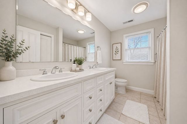 20 Coolidge Ave, Norwood, MA 02062