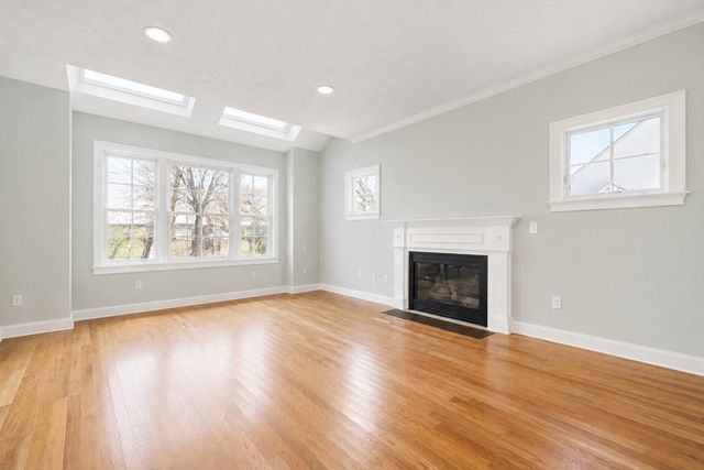 20 Coolidge Ave, Norwood, MA 02062