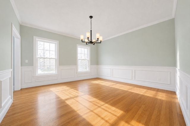20 Coolidge Ave, Norwood, MA 02062