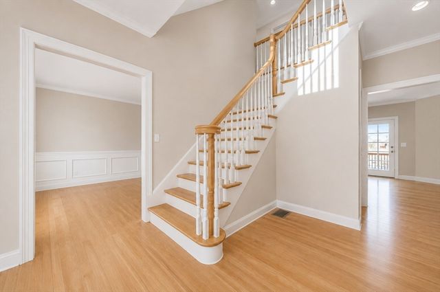 20 Coolidge Ave, Norwood, MA 02062