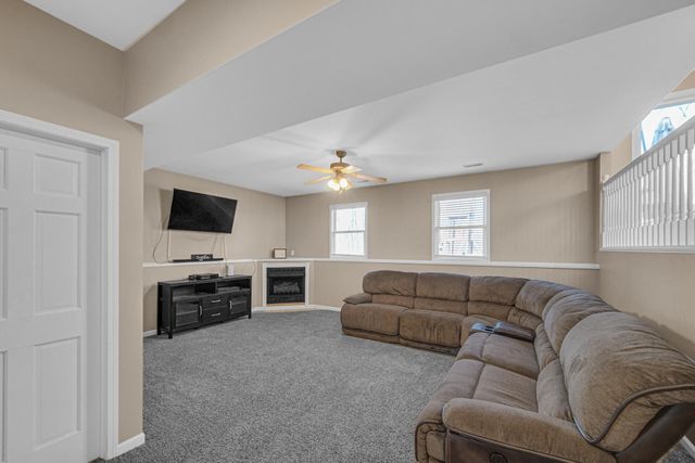 4160 Westwood Lane, Chesterton, IN 46304