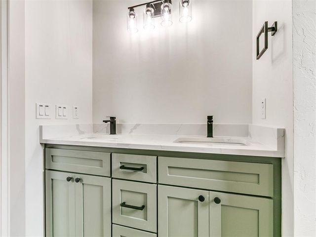 3716 Mallard Drive, Del City, OK 73115