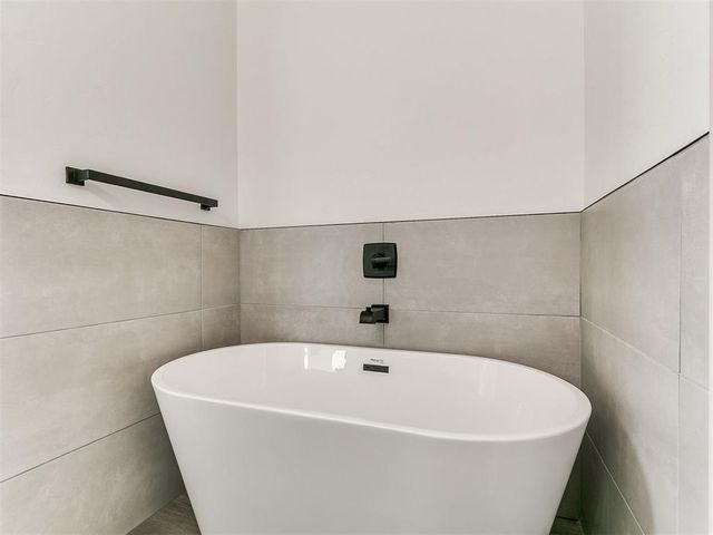 3716 Mallard Drive, Del City, OK 73115