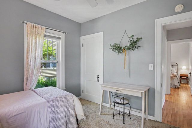 101 Arthur Avenue NE, Grand Rapids, MI 49503