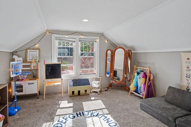 101 Arthur Avenue NE, Grand Rapids, MI 49503