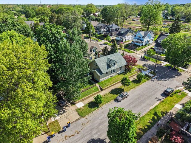 101 Arthur Avenue NE, Grand Rapids, MI 49503