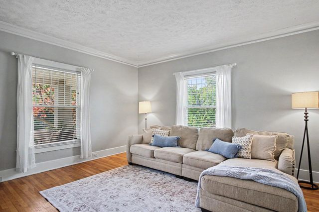 101 Arthur Avenue NE, Grand Rapids, MI 49503