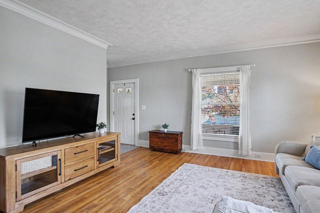 101 Arthur Avenue NE, Grand Rapids, MI 49503