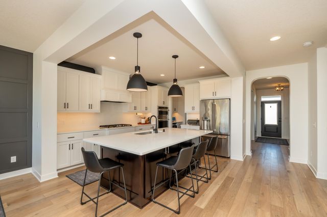 4342 Millstone Drive, Chaska, MN 55318