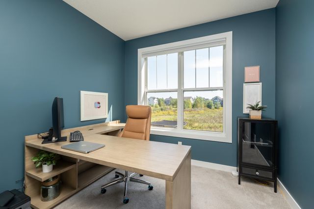 4342 Millstone Drive, Chaska, MN 55318