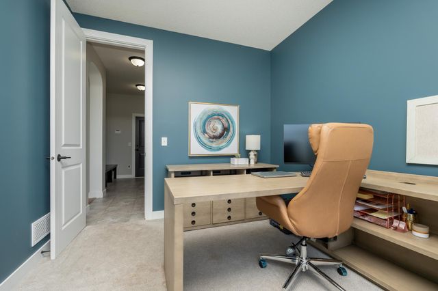 4342 Millstone Drive, Chaska, MN 55318