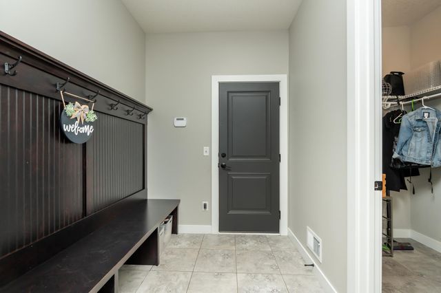 4342 Millstone Drive, Chaska, MN 55318