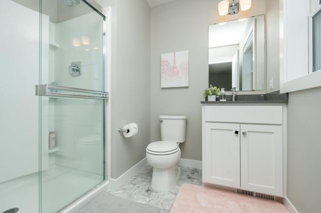 4342 Millstone Drive, Chaska, MN 55318