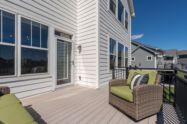 4342 Millstone Drive, Chaska, MN 55318