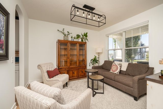 4342 Millstone Drive, Chaska, MN 55318