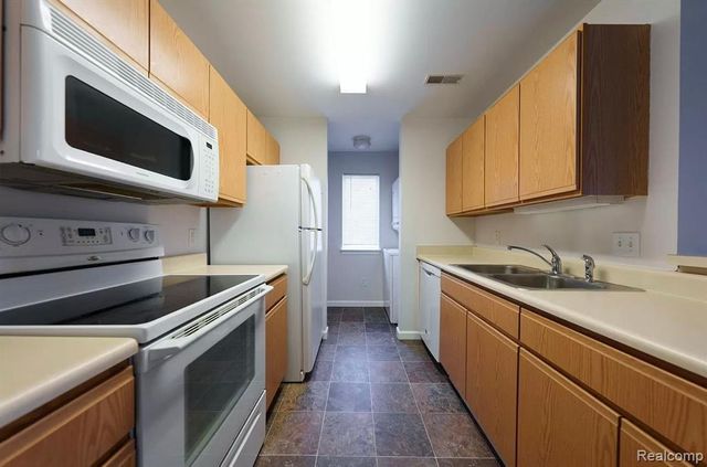 1388 Constance Drive, Pontiac, MI 48340