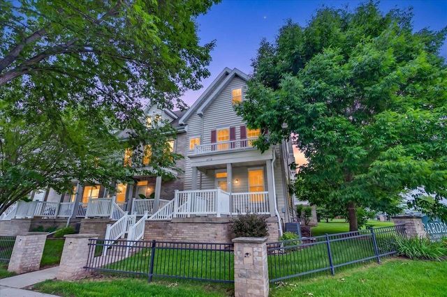 2779 Crinkle Root Drive, Fitchburg, WI 53711