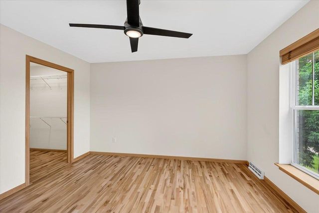 2779 Crinkle Root Drive, Fitchburg, WI 53711