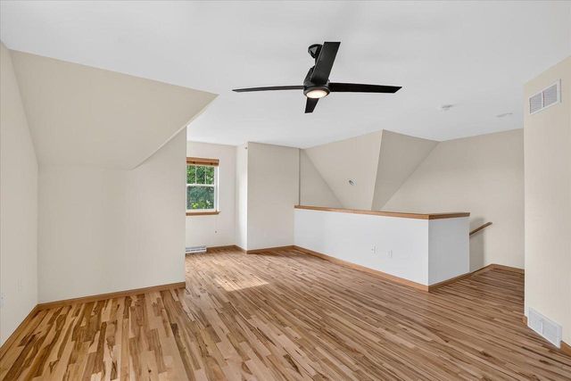 2779 Crinkle Root Drive, Fitchburg, WI 53711