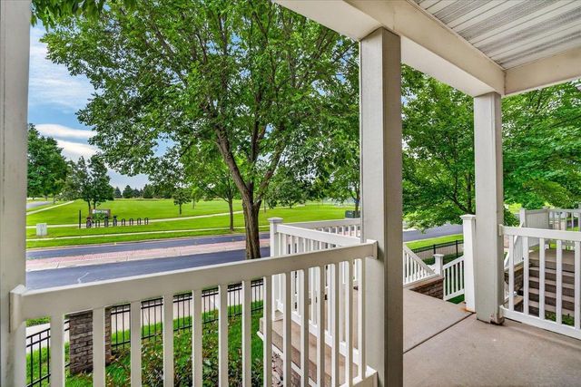 2779 Crinkle Root Drive, Fitchburg, WI 53711