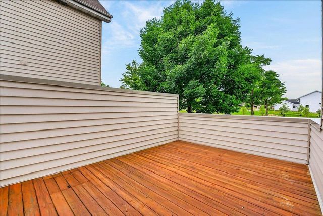 2779 Crinkle Root Drive, Fitchburg, WI 53711