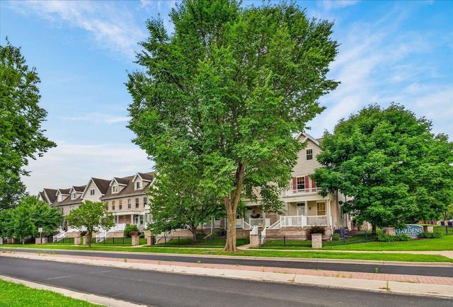 2779 Crinkle Root Drive, Fitchburg, WI 53711