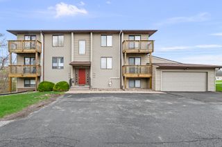 5231 26th Avenue A Court 14, Moline, IL 51265