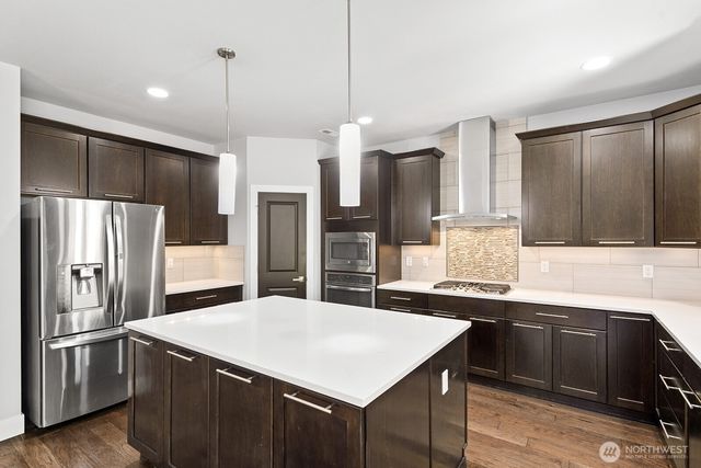 15516 8th Avenue W, Lynnwood, WA 98087