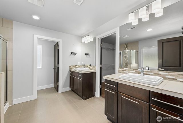15516 8th Avenue W, Lynnwood, WA 98087