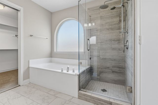 944 Valley View Drive, Lewisville, TX 75067