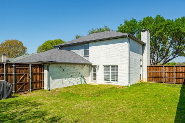 944 Valley View Drive, Lewisville, TX 75067