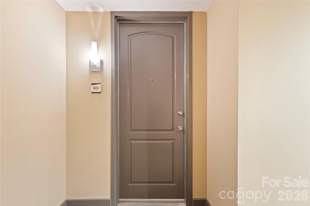 701 Royal Court 603, Charlotte, NC 28202