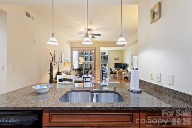 701 Royal Court 603, Charlotte, NC 28202