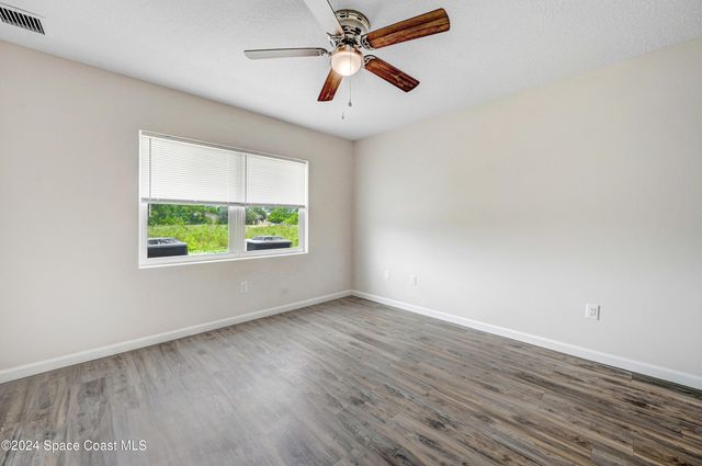 1895 Convair Street SE 2201, Palm Bay, FL 32909