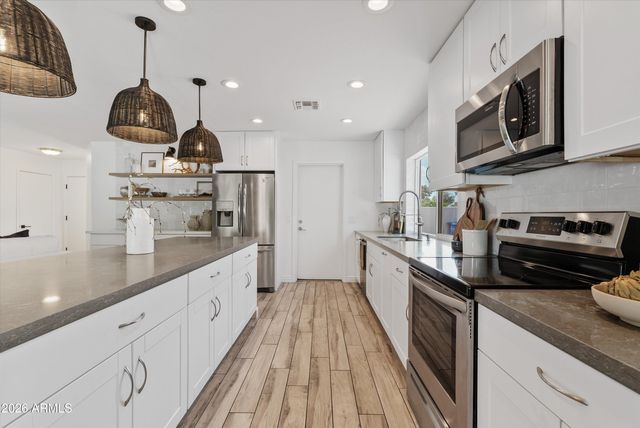 14430 N 44TH Street, Phoenix, AZ 85032